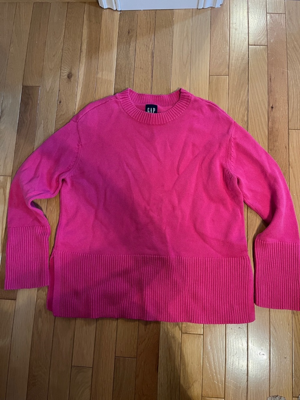 GAP pink knit crewneck sweater